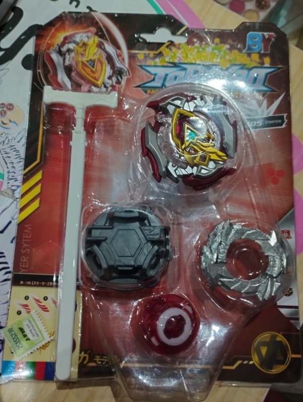 Producto - bey blade en blister