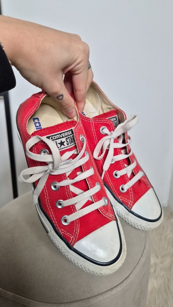Producto - Zapatillas Converse rojas - N35