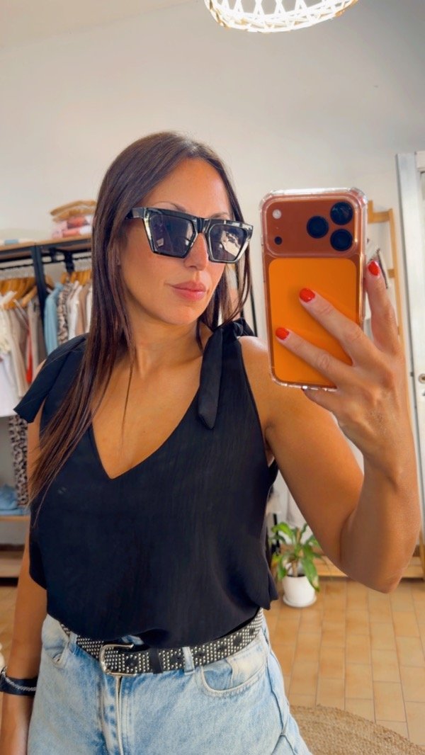 Producto - Musculosa Ana Negra