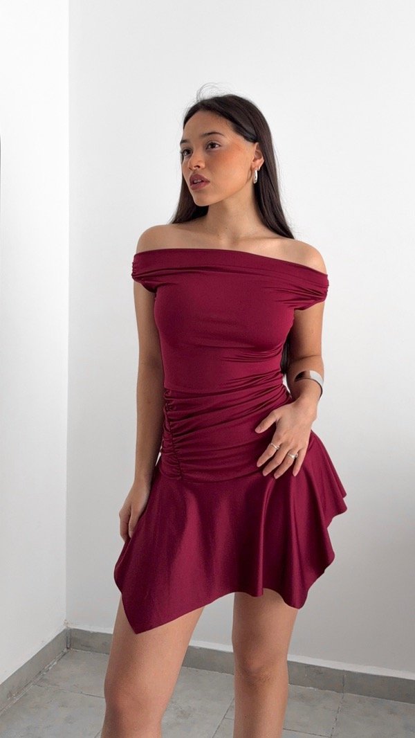 Producto - Vestido Taylor - bordo