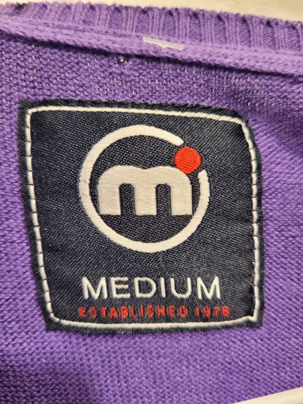 Producto - Sweater MISTRAL violeta escote en v Talle M - PRECIO: 49X - 3