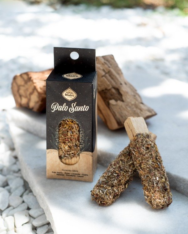 Producto - Stick de palo santo con hierbas x1 u.