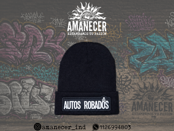 Producto - Gorro de lana Autos Robados