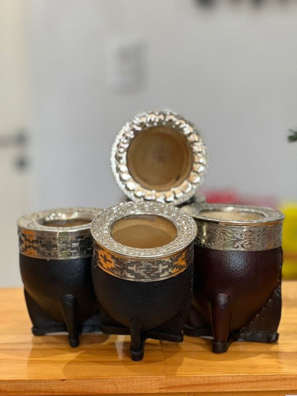 Producto - imperial, cuero liso, virola de alpaca cincelada