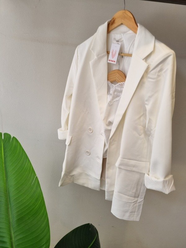 Producto - Blazer blanco