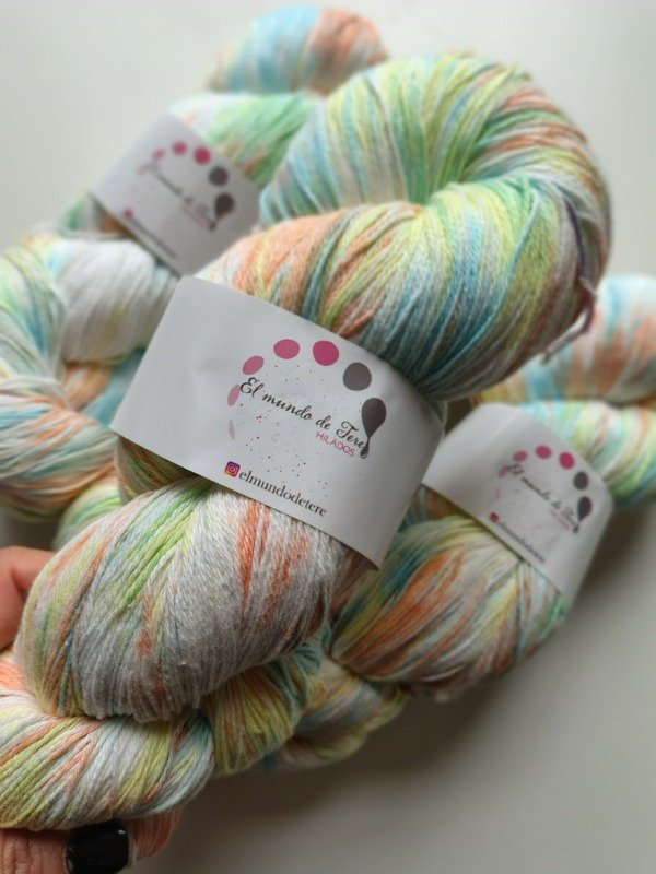 Producto - Confites. Fingering - Hilo de algodón 8-3.
