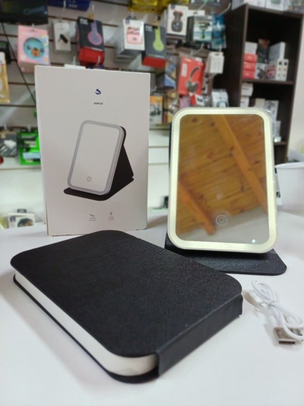 Producto - Espejo táctil luz LED con estuche