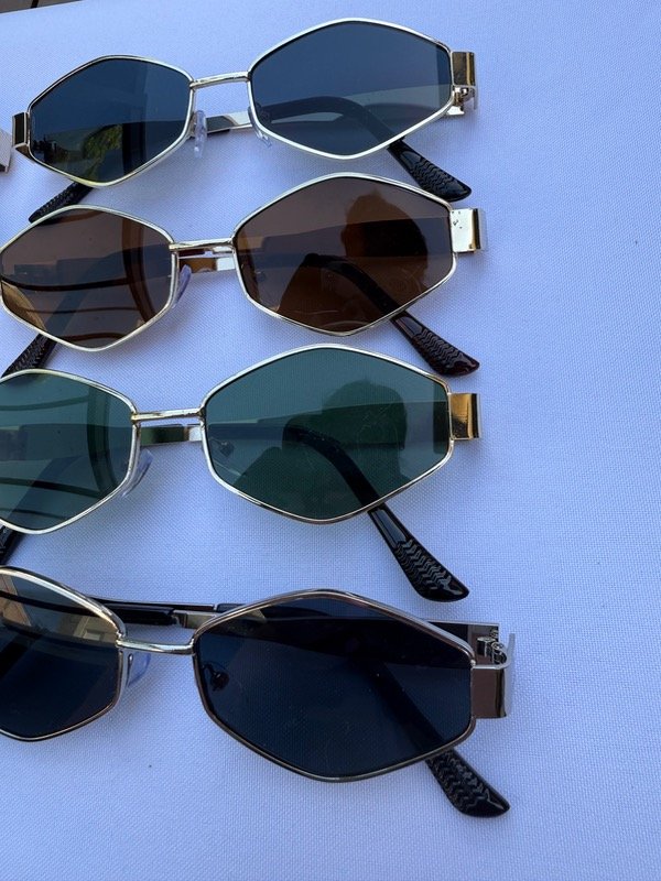 Producto - Gafas metal CARRIE