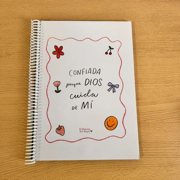 Producto - Cuaderno A4 Confiada en Dios