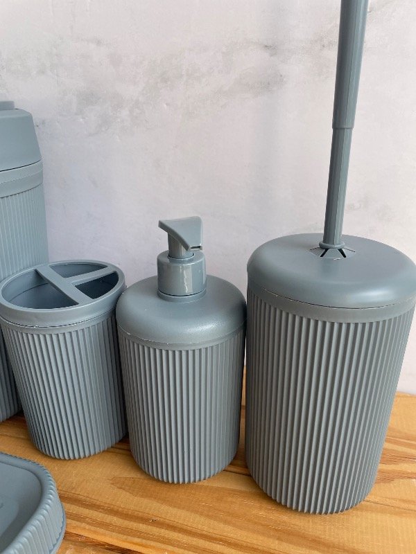 Producto - Set baño Gris - 1