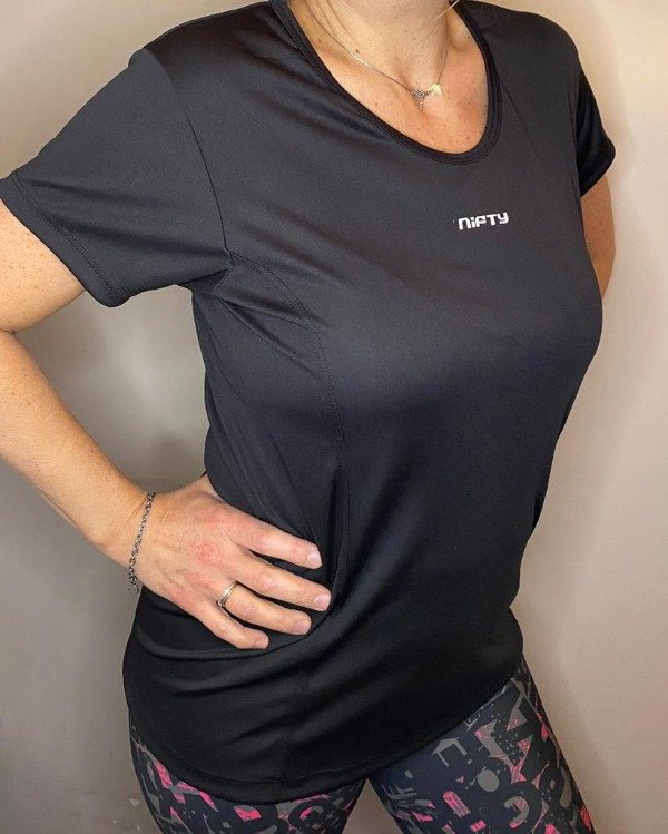 Producto - Roselyn remera manga corta