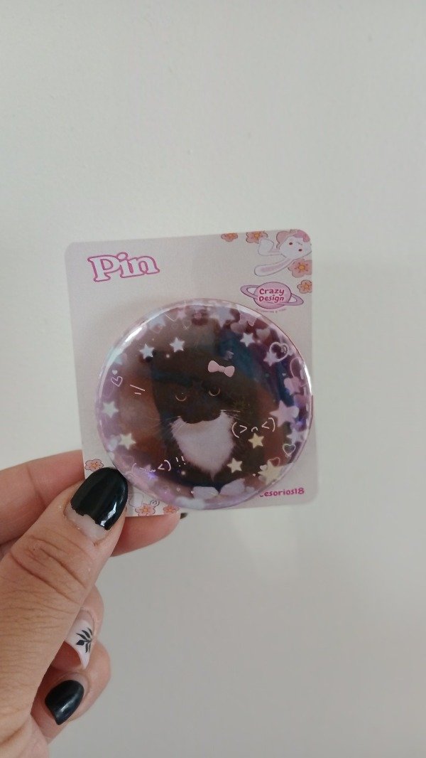 Producto - Pin michi tuxedo