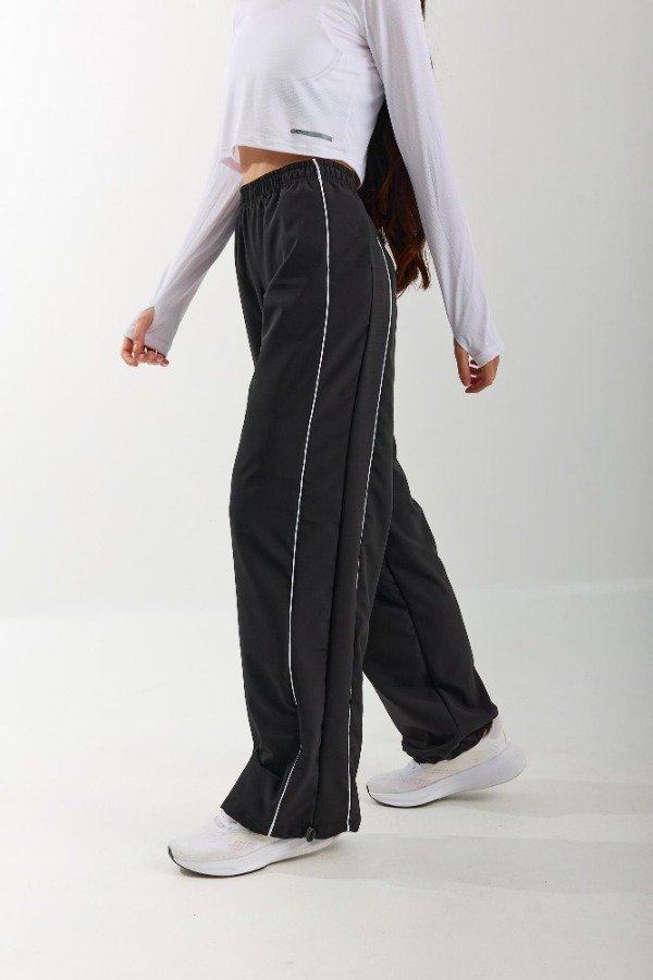 Producto - PANTALON ICONIC NEGRO