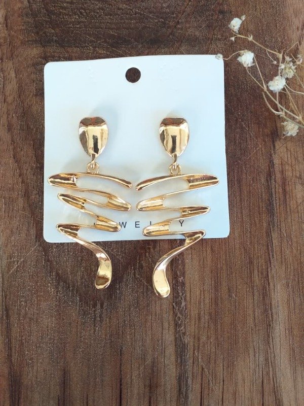 Producto - AFD0043 Aro pasante Zig Zag Dorado bijouterie premium