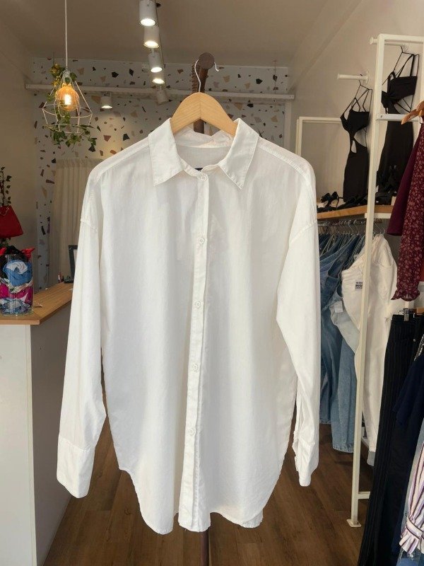 Producto - Camisa blanca oversize Pieta (M/L)