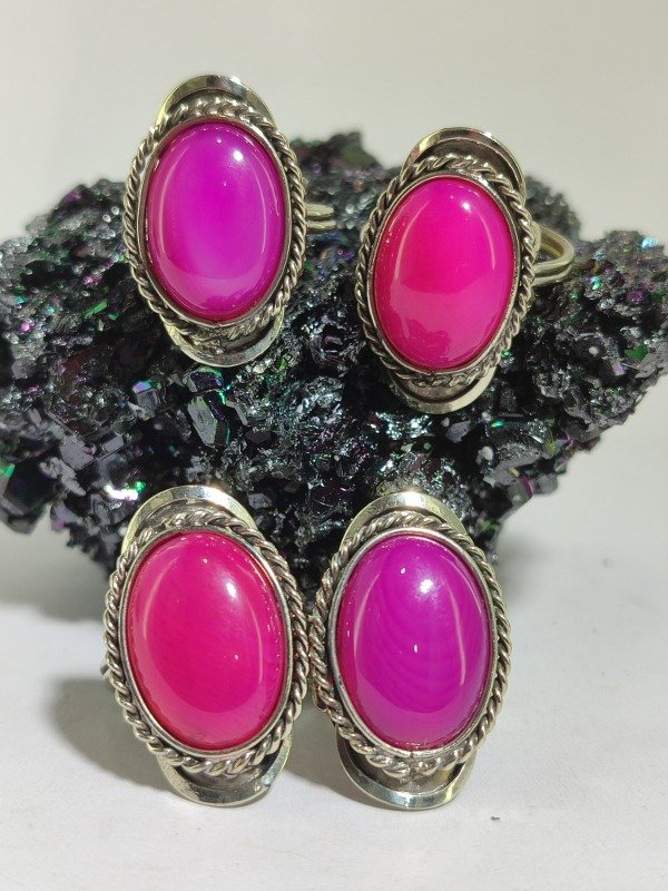 Producto - Anillo de Piedra Ágata fucsia