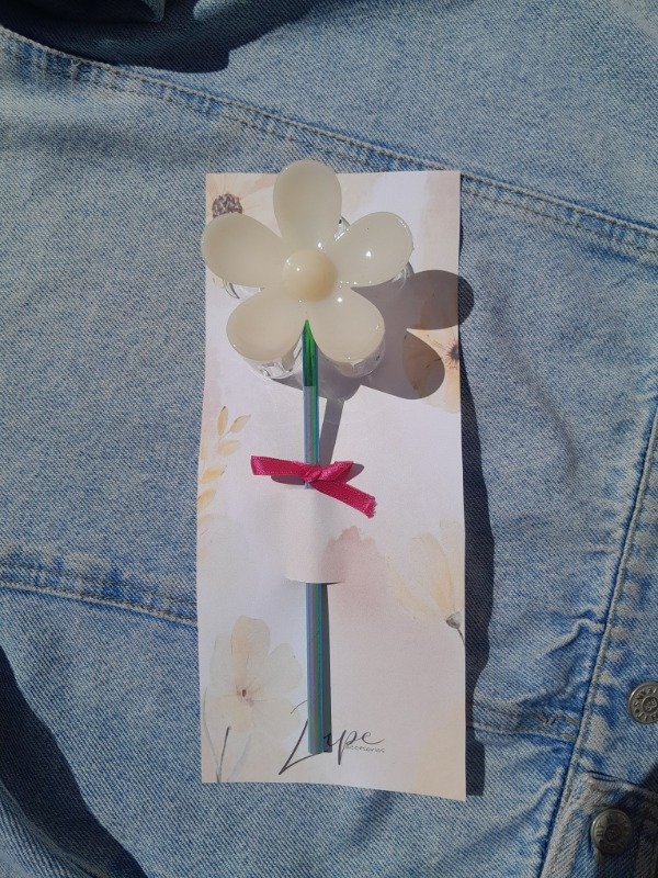 Producto - Broche flor amarilla 3