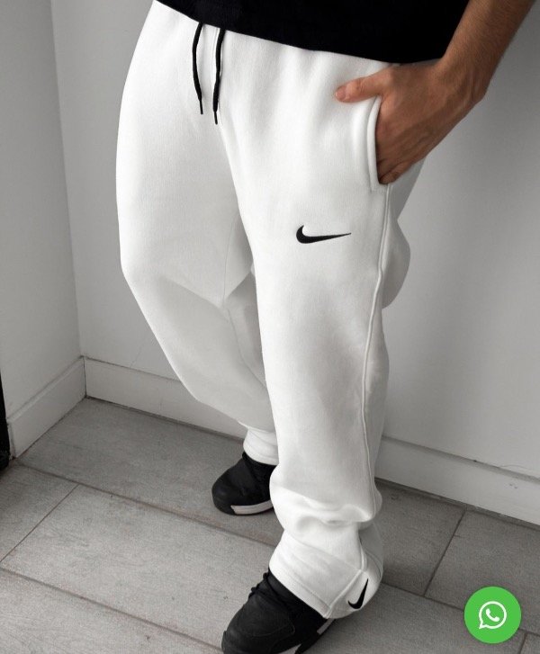 Producto - Pantalón Baggy con detalle