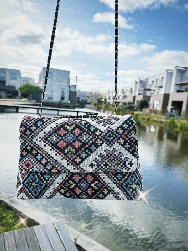 Producto - Cartera ELLORA Negra
