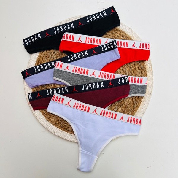 Producto - Docena Less Jordan M