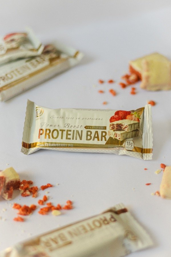 Producto - PROTEIN BAR DELUXE FRUTILLA