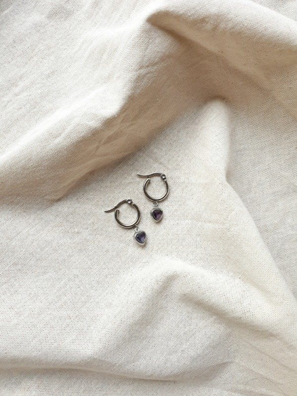 Producto - Aros love violeta