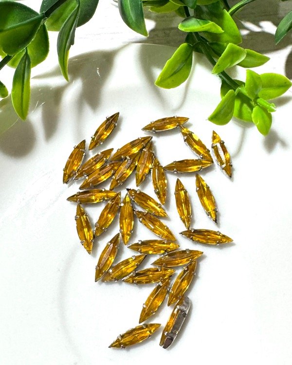Producto - 4x15 NAVETTE AMARILLO