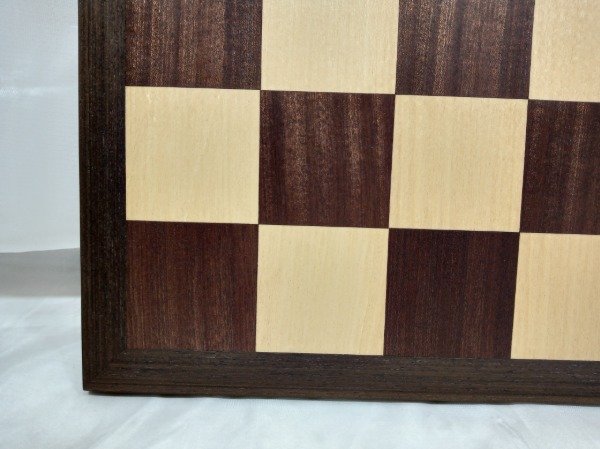 Producto - Tablero escaques 55mm Caoba- Guatambú-Wengue (1 en stock)