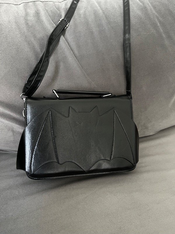 Producto - Cartera Bat