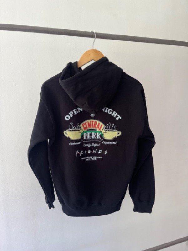 Buzo friends central perk — imagen 6