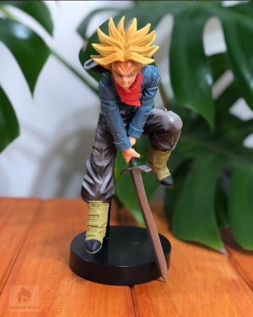 Producto - Figura Trunks Ssj del futuro