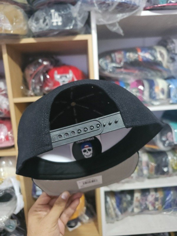 Chicago white sox total black world series 2005 '47 brand snapback — imagen 5
