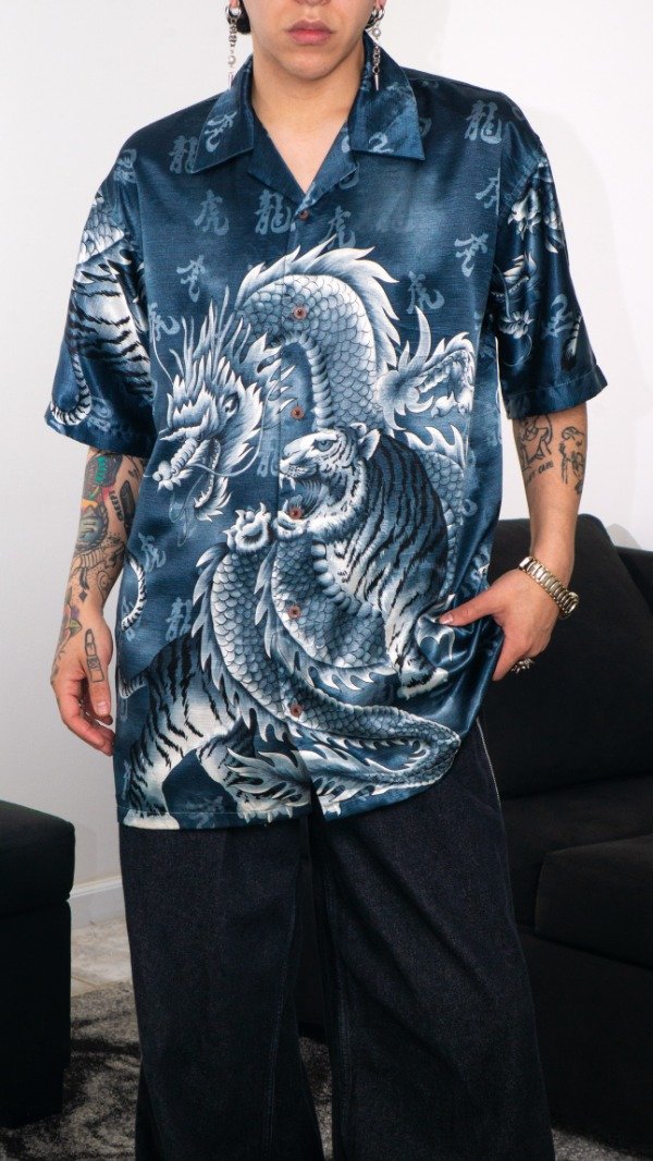 Producto - Camisa Y2K