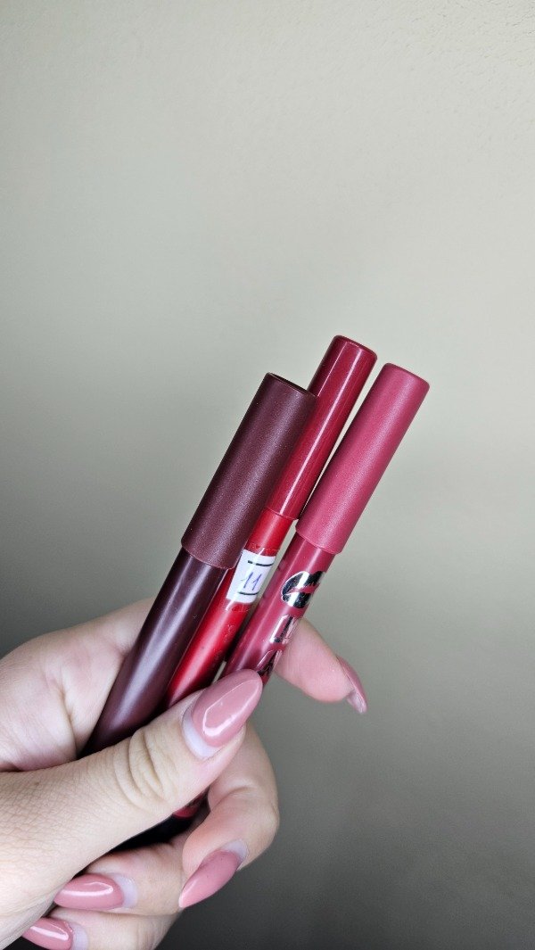 Producto - DELINEADOR DE LABIOS