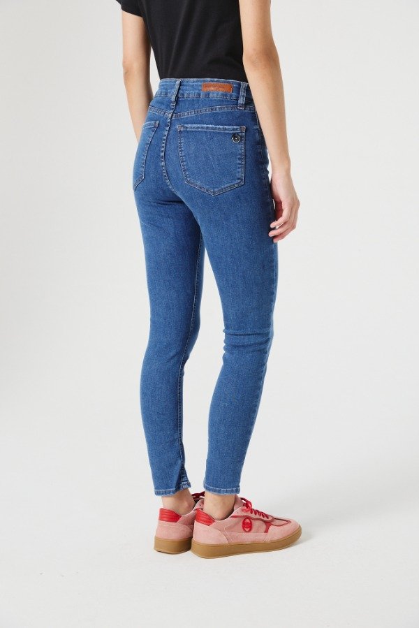 Producto - JEAN VESPA