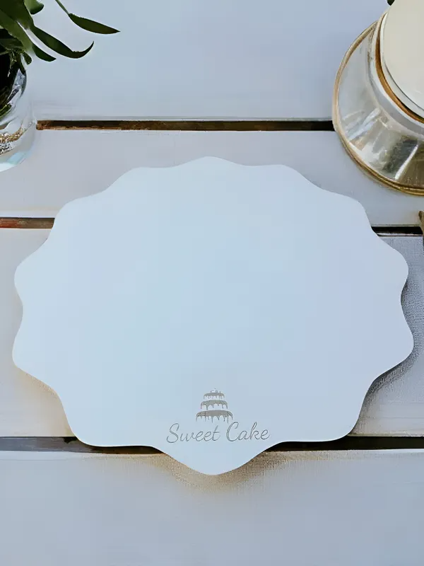 Producto - base para tortas circular / ondas  con tu logo 20 cm pack por 10