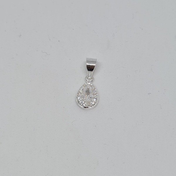 Producto - Dije gota con cubic