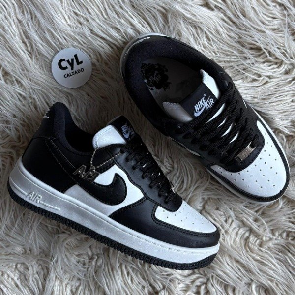 Producto - Air Force One Panda