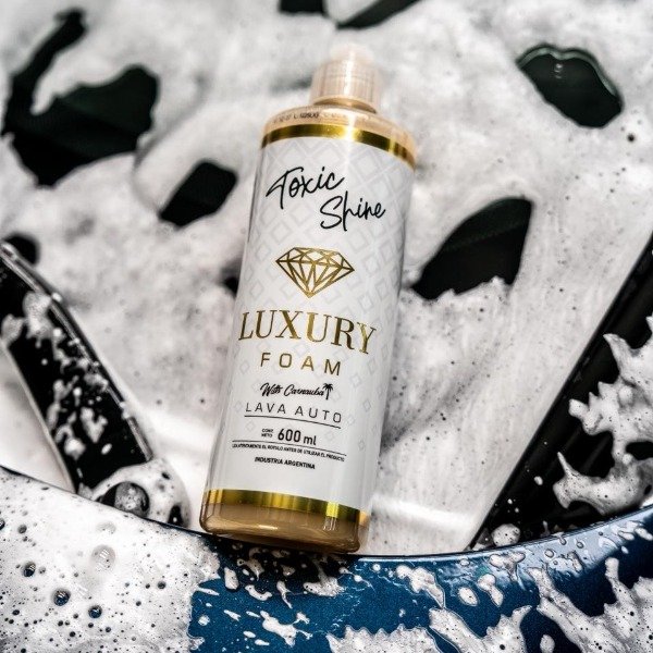 Producto - TOXIC SHINE SHAMPOO LUXURY FOAM PH NEUTRO 600 ML