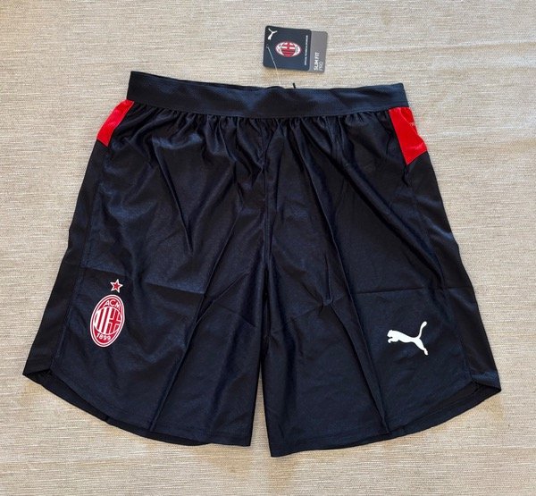 Producto - Short titular Milán 25/26