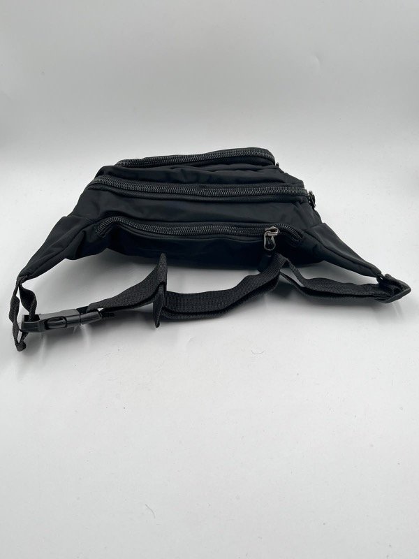 Producto - Riñonera reflectiva negra - 1