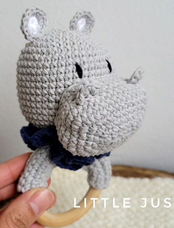 Producto - Sonajero amigurumi tejido hipopotamo