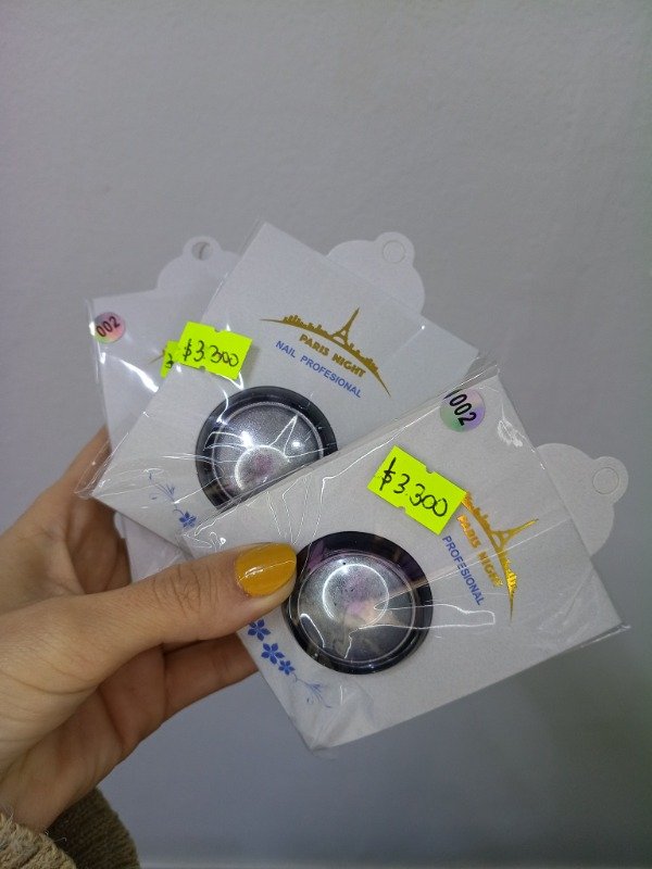 Producto - Polvo plateado paris