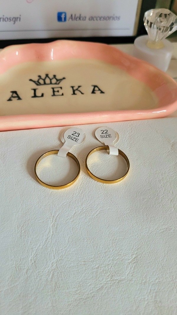 Producto - Alianza clásica media caña de acero dorado - 2