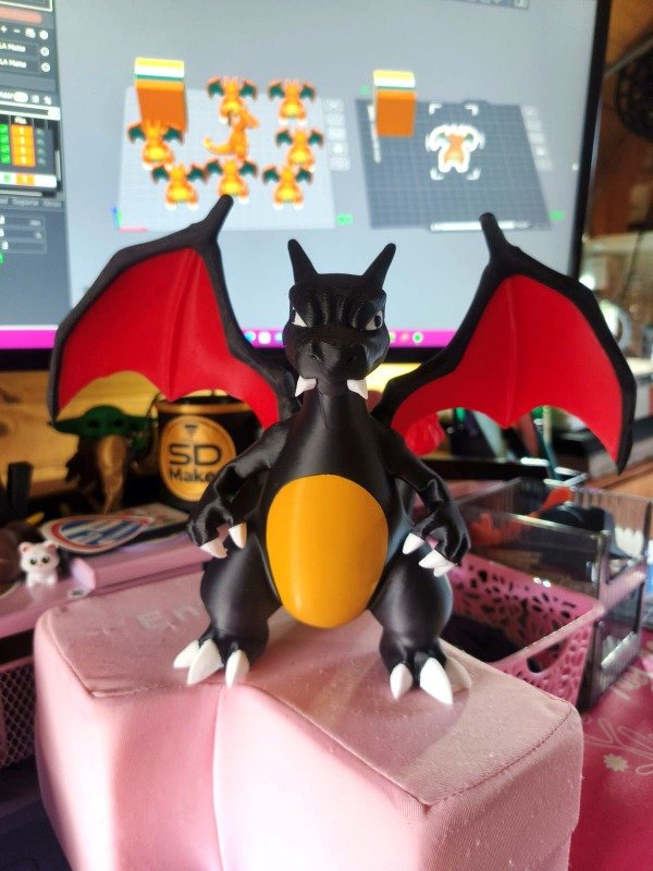 Producto - Charizard 12 cm - 1