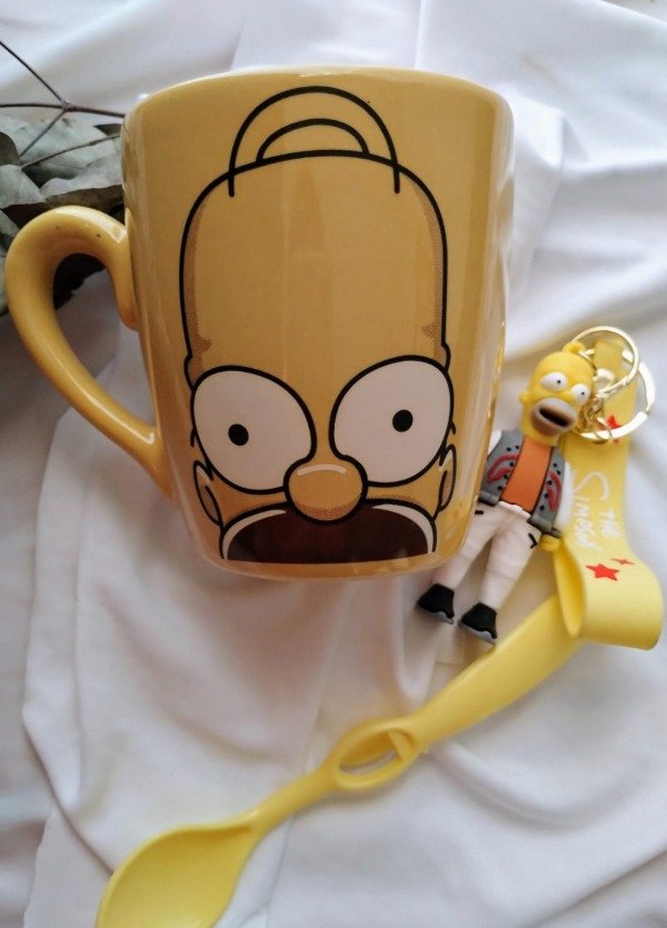 Producto - TAZA Y LLAVERO DE HOMERO 2