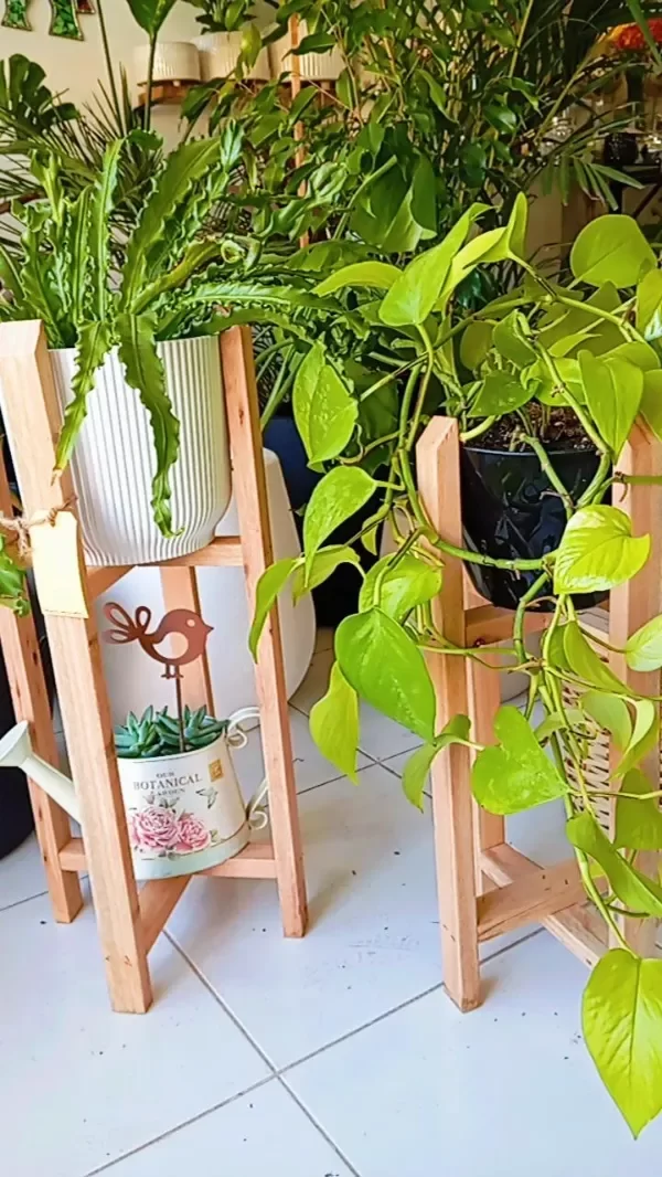 Producto - Porta maceta de madera chico
