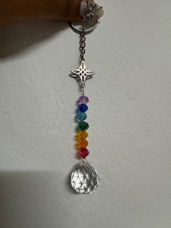 Producto - Llavero 7 Chakras + Nudo de Bruja