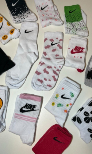 Producto - MEDIAS TENIS DISEÑO NIKE