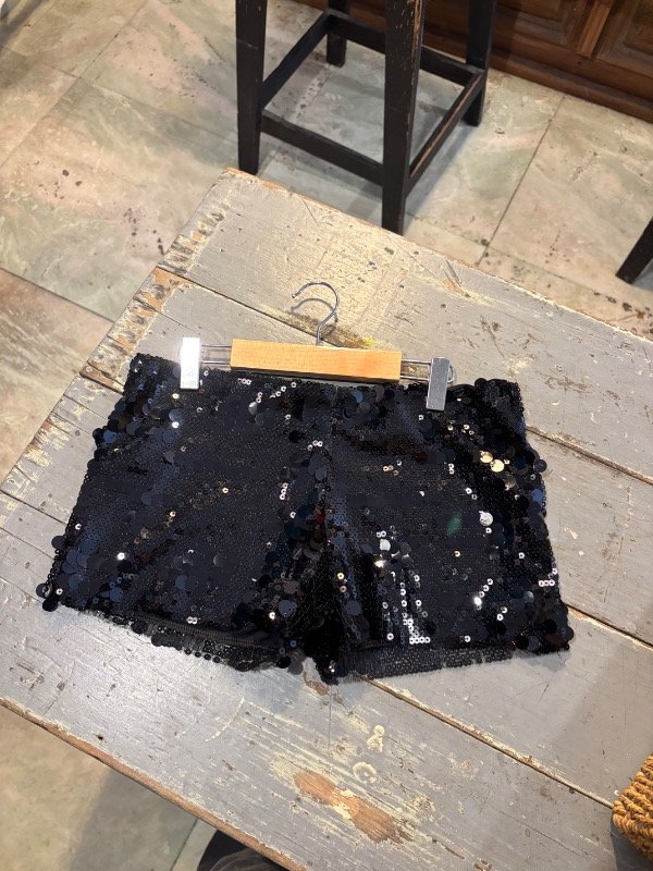 Producto - SHORT BELU LENTEJUELAS